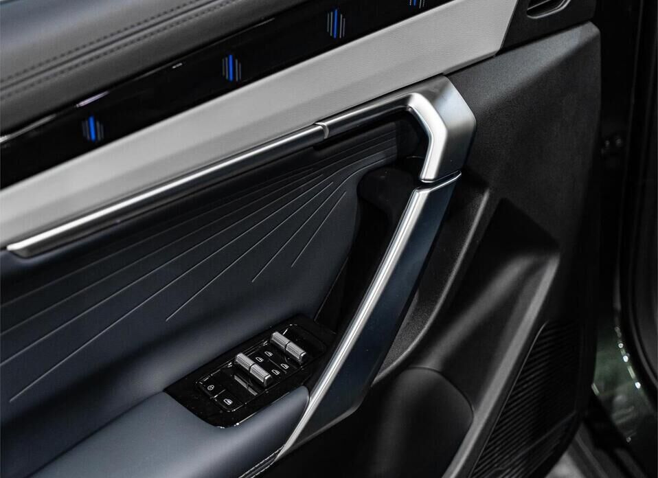 Geely Atlas, II 1.5 AMT (147 л.с.)