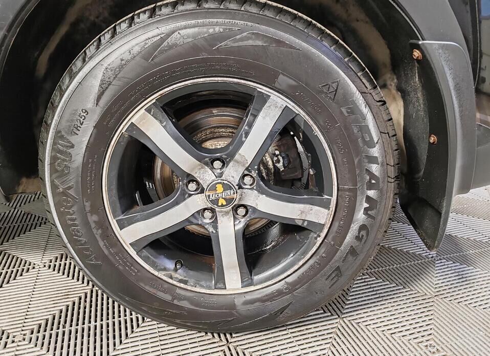 Mitsubishi Outlander, II Рестайлинг 2.0 CVT (147 л.с.)