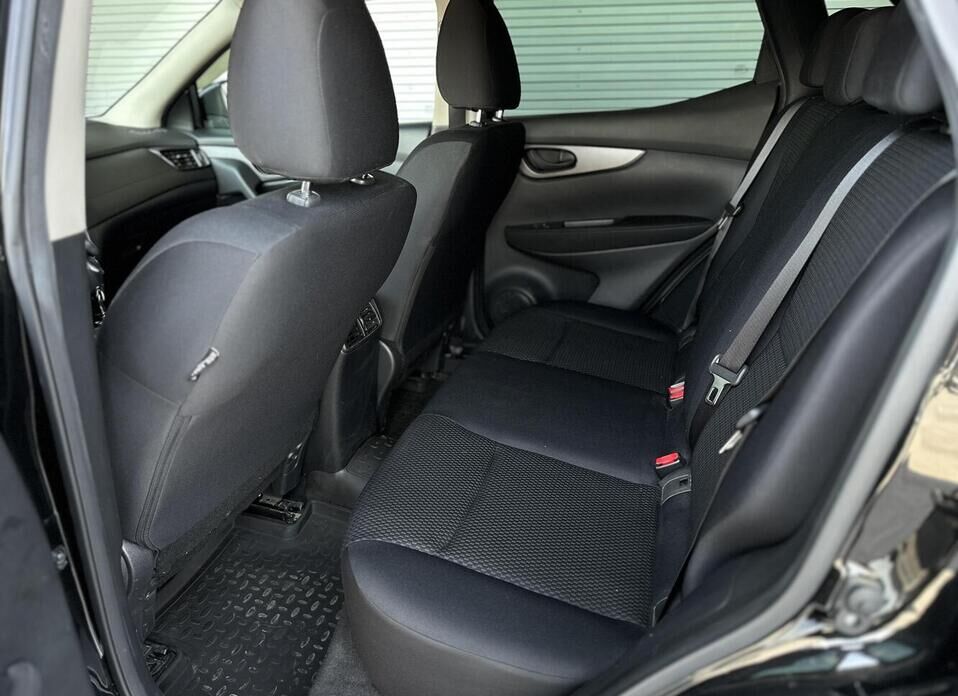 Nissan Qashqai, II Рестайлинг 2.0 CVT (144 л.с.)