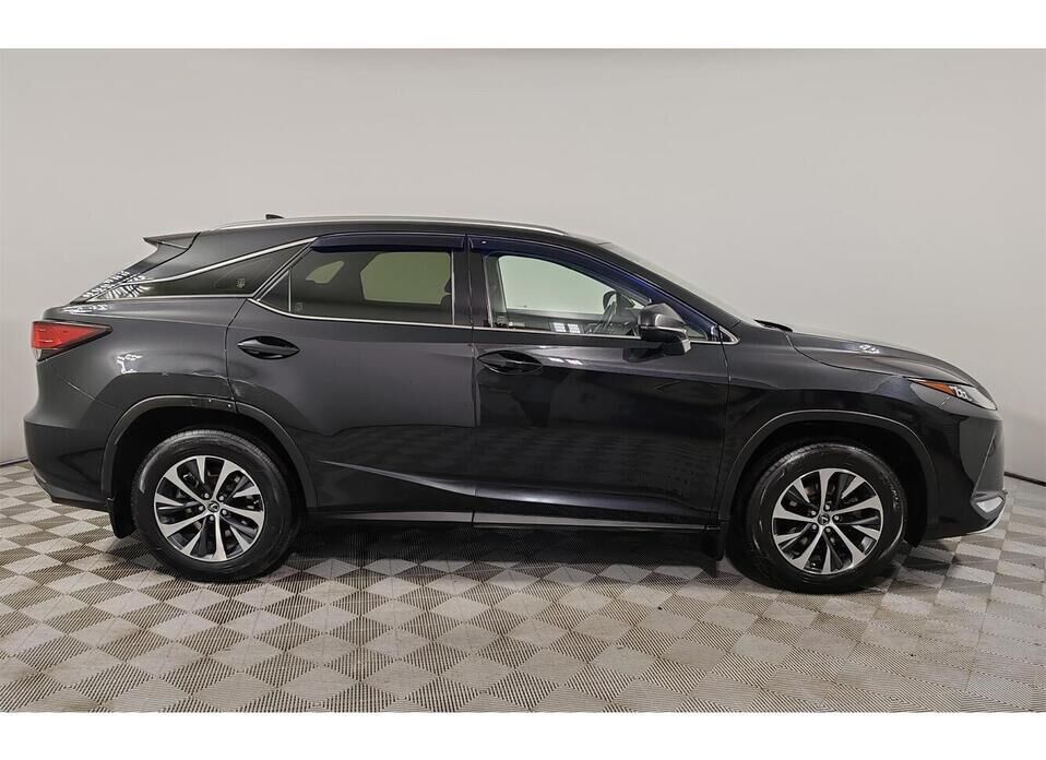 Lexus RX, IV Рестайлинг 300 2.0 AT (238 л.с.) 4WD