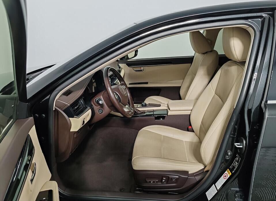 Lexus ES, VI Рестайлинг 200 2.0 AT (150 л.с.)