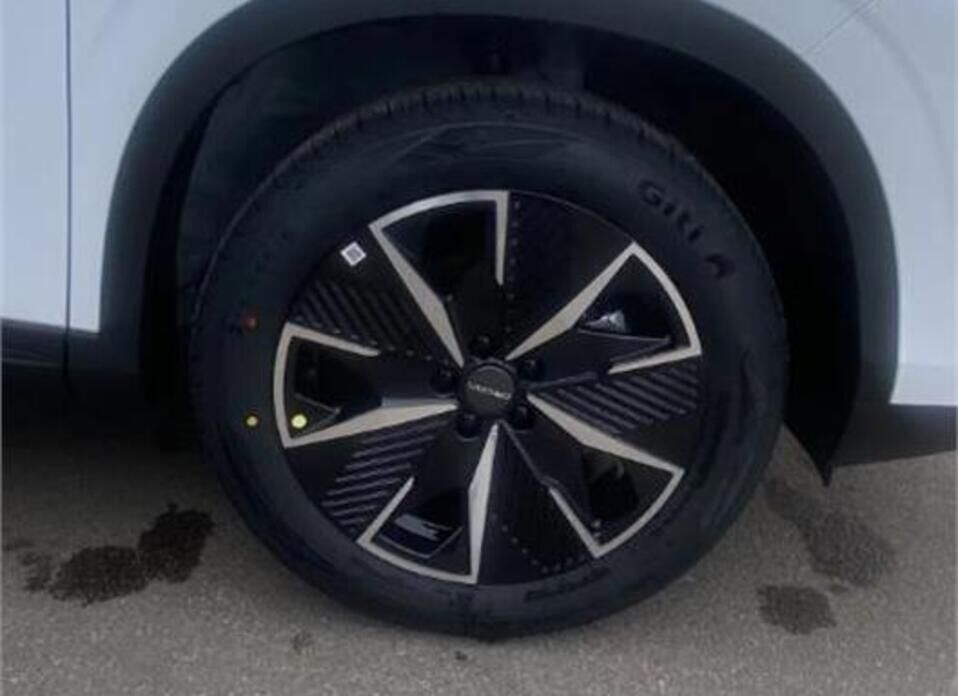 Omoda C5, II 1.5 AMT (147 л.с.) 4WD