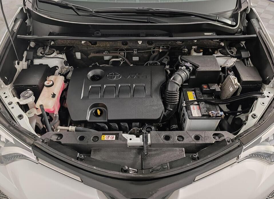 Toyota RAV4, IV (CA40) Рестайлинг 2.0 CVT (146 л.с.) 4WD