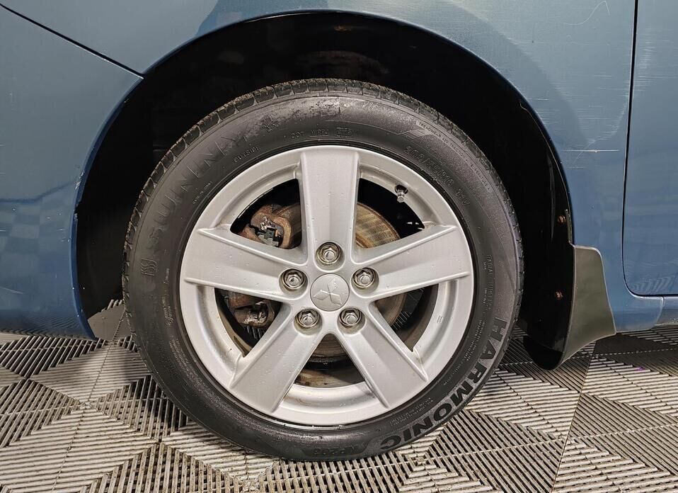 Toyota Corolla, X (E140, E150) 1.6 MT (124 л.с.)