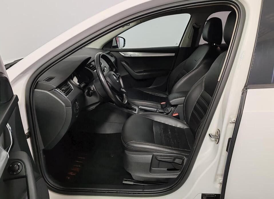Skoda Octavia, III (A7) 2.0d AMT (143 л.с.)