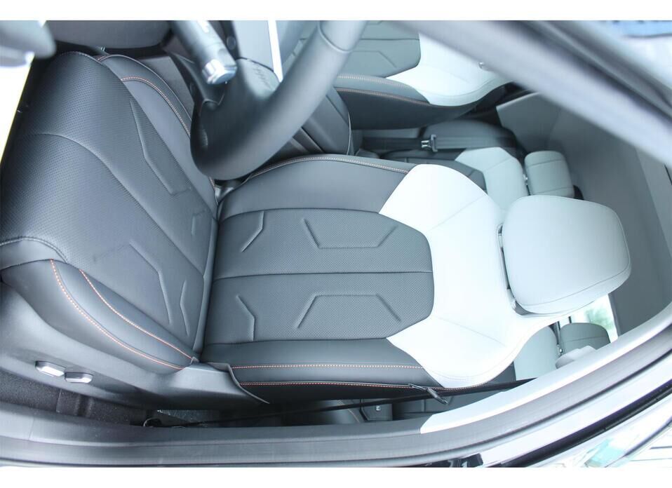 Omoda C5, II 1.5 AMT (147 л.с.) 4WD