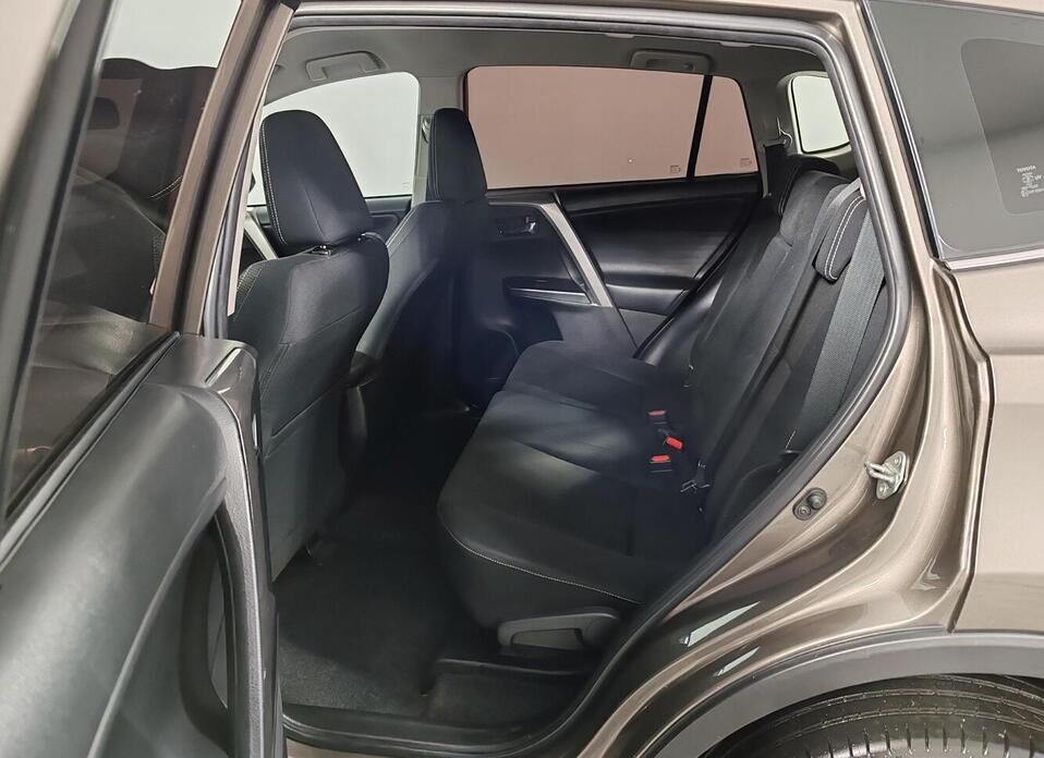 Toyota RAV4, IV (CA40) Рестайлинг 2.0 CVT (146 л.с.) 4WD