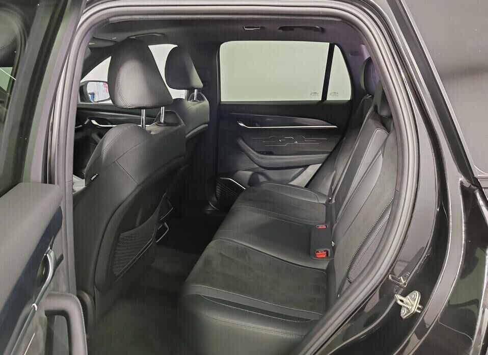 Geely Monjaro, I 2.0 AT (238 л.с.) 4WD