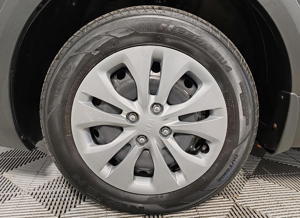 Kia Rio, IV Рестайлинг X 1.6 AT (123 л.с.)
