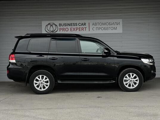 Toyota Land Cruiser, 2017&nbsp;г., 165&nbsp;124&nbsp;км