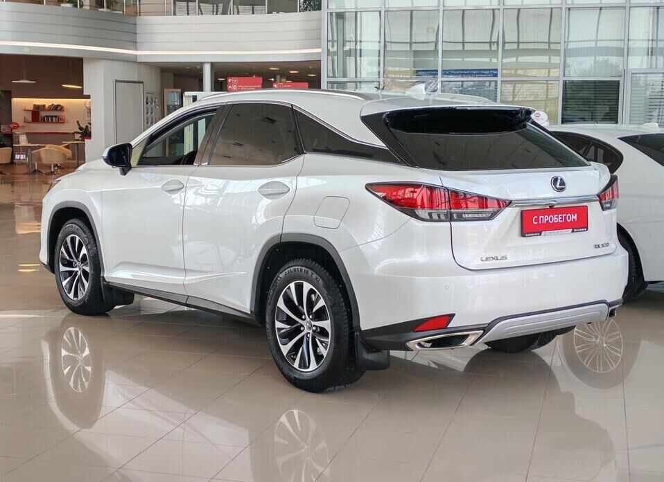 Lexus RX, IV Рестайлинг 300 2.0 AT (238 л.с.) 4WD