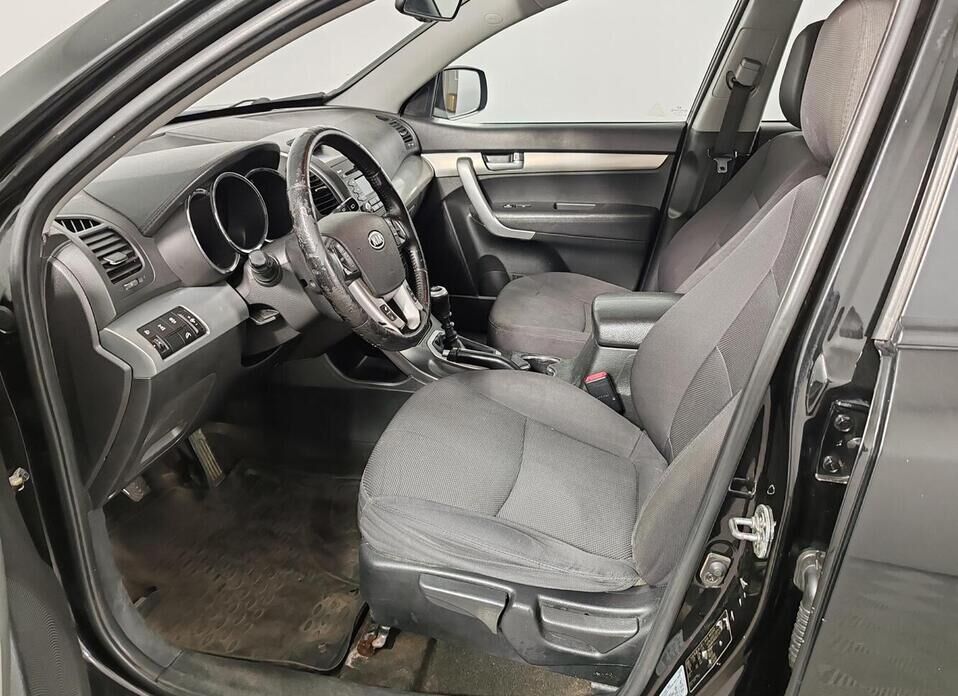 Kia Sorento, II 2.4 MT (175 л.с.) 4WD