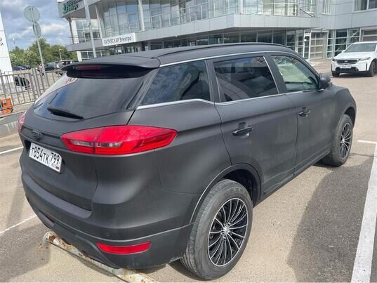 Geely Atlas, 2021 г., 81 929 км