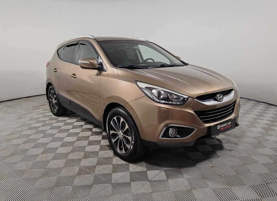 Hyundai ix35, I Рестайлинг 2.0 AT (150 л.с.)