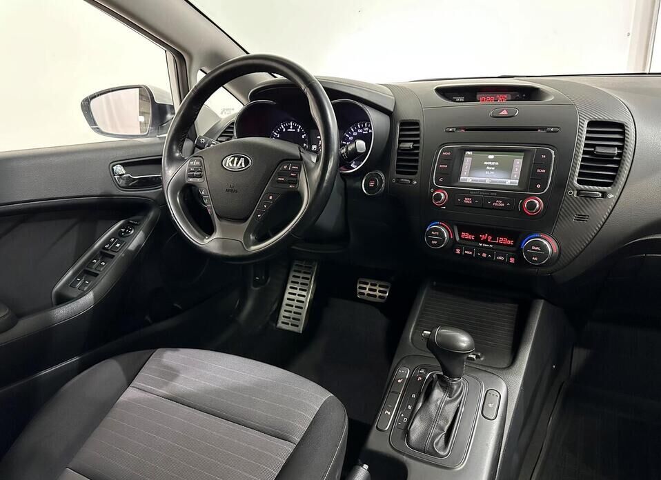 Kia Cerato, III 2.0 AT (150 л.с.)
