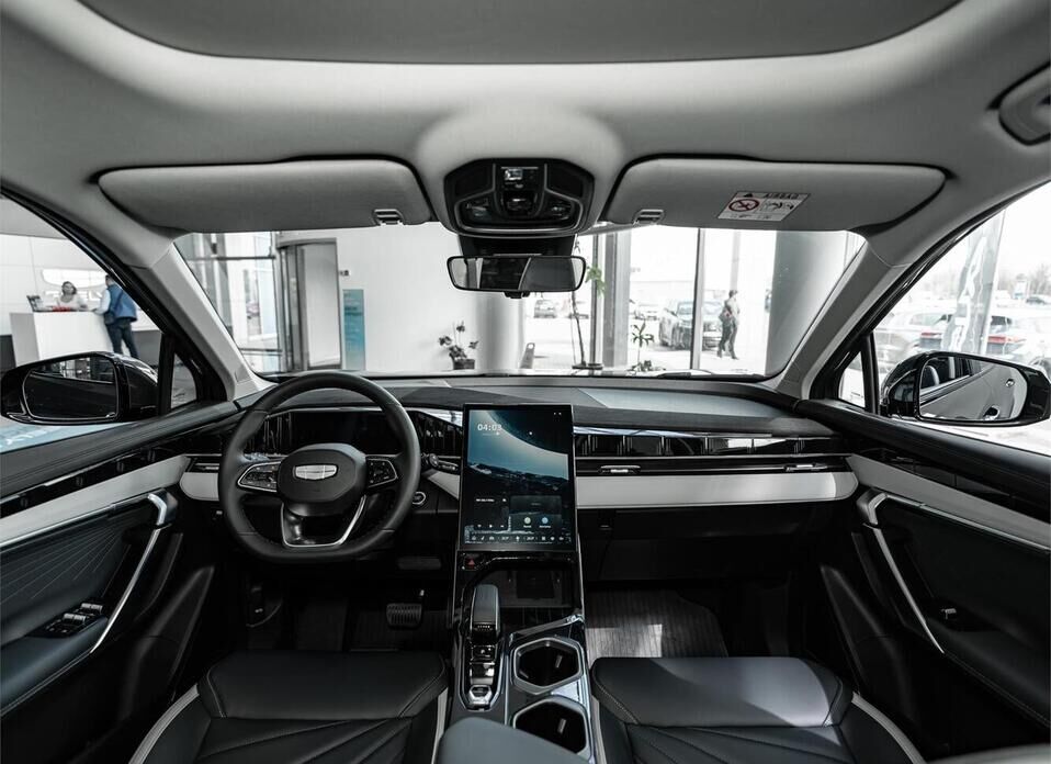 Geely Atlas, II 1.5 AMT (147 л.с.)