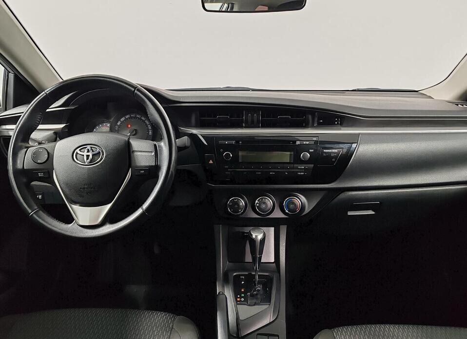 Toyota Corolla, XI (E160, E170) 1.6 CVT (122 л.с.)