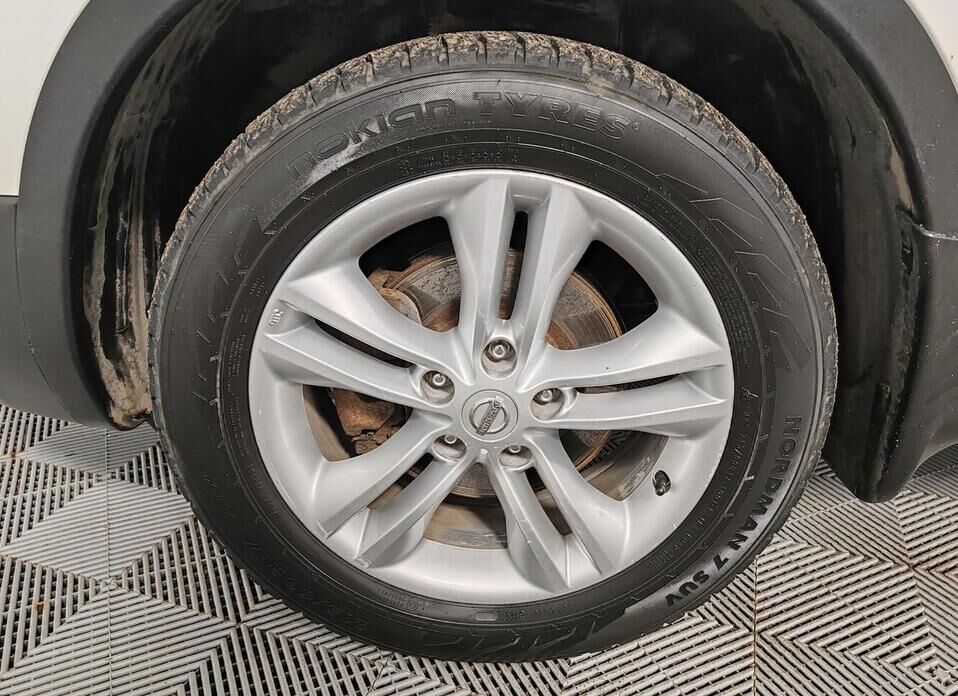 Nissan Qashqai, I Рестайлинг 2.0 CVT (141 л.с.) 4WD