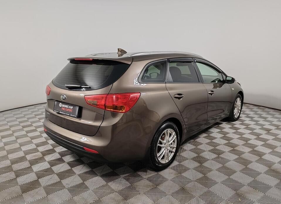 Kia Ceed, II Рестайлинг 1.6 AT (130 л.с.)