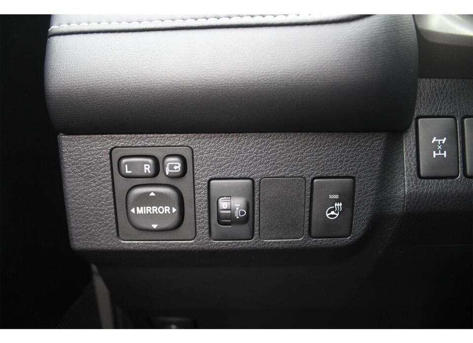 Toyota RAV4, IV (CA40) Рестайлинг 2.0 CVT (146 л.с.) 4WD