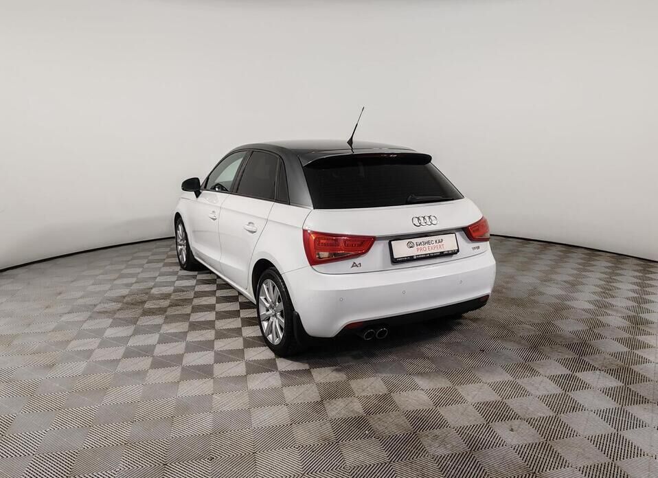 Audi A1, I (8X) 1.4 AMT (122 л.с.)