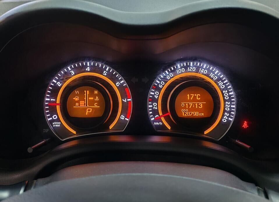 Toyota Corolla, X (E140, E150) Рестайлинг 1.6 AT (124 л.с.)