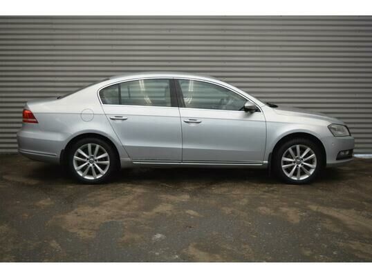 Volkswagen Passat, 2012 г., 167 905 км