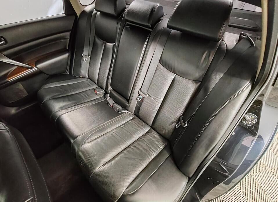 Nissan Teana 2.5 CVT (182 л.с.)