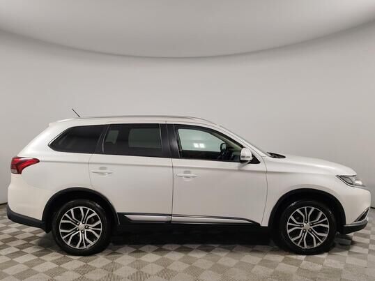 Mitsubishi Outlander, 2016 г., 168 739 км