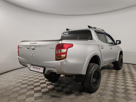 Mitsubishi L200, 2017 г., 223 457 км