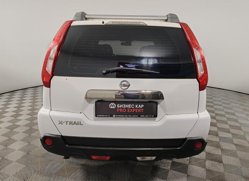 Nissan X-Trail, II Рестайлинг 2.0 CVT (141 л.с.) 4WD