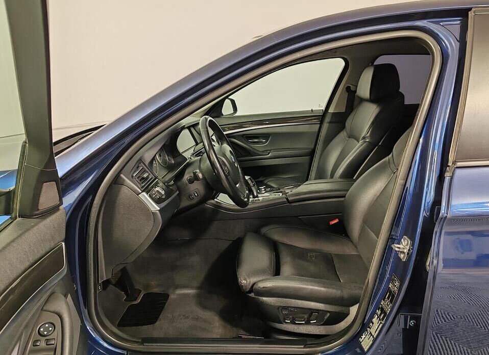 BMW 5 серии, VI (F10/F11/F07) 530d xDrive 3.0d AT (258 л.с.) 4WD