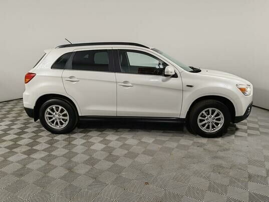 Mitsubishi ASX, 2011 г., 214 161 км