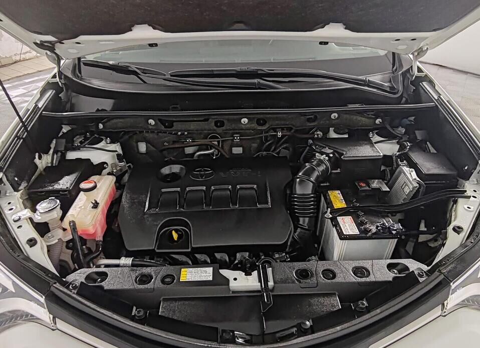 Toyota RAV4, IV (CA40) Рестайлинг 2.0 CVT (146 л.с.) 4WD