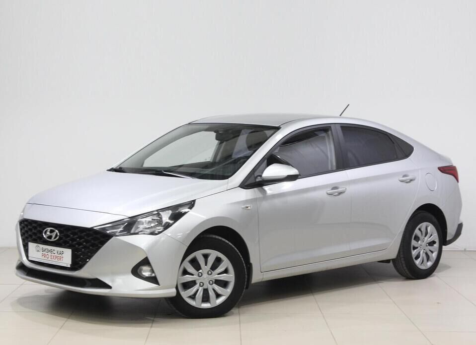 Hyundai Solaris, II Рестайлинг 1.6 AT (123 л.с.)
