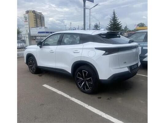 OMODA C5