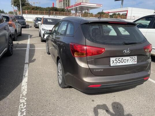 Kia Ceed, 2013 г., 136 327 км