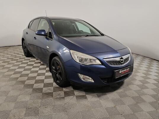 Opel Astra, 2010 г., 214 118 км