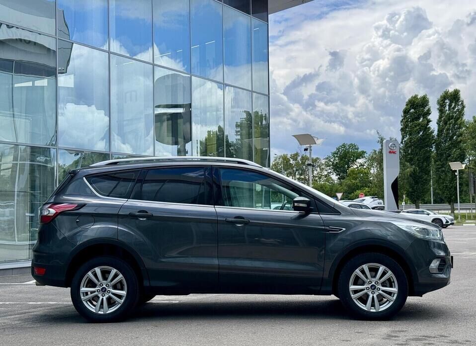 Ford Kuga, II Рестайлинг 2.5 AT (150 л.с.)