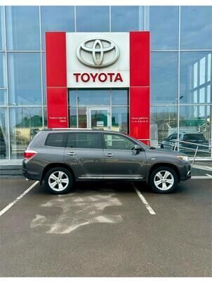 Toyota Highlander, 2012&nbsp;г., 257&nbsp;603&nbsp;км