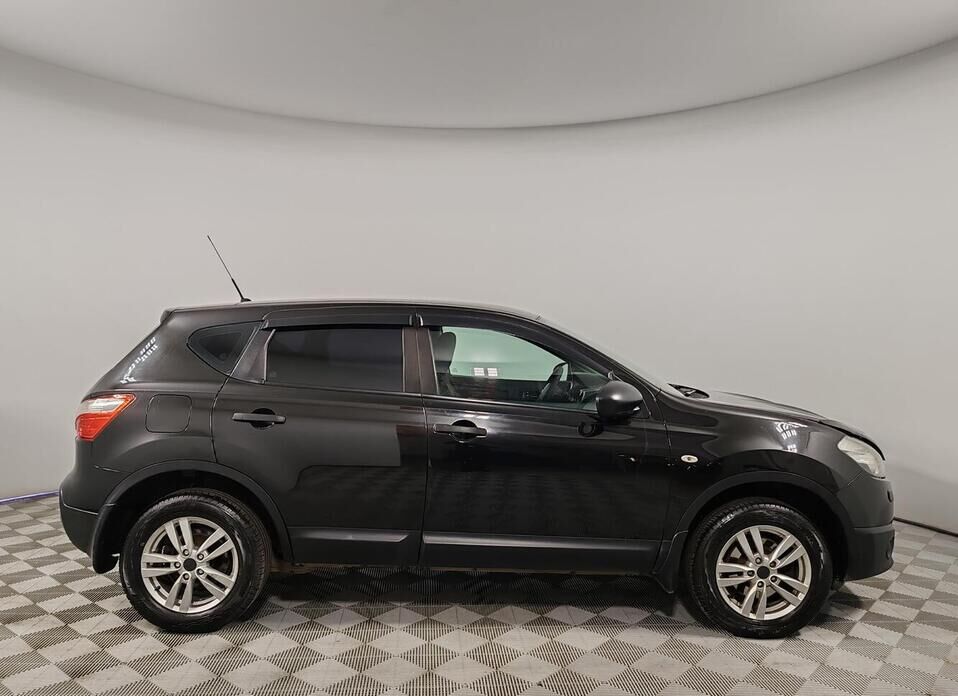 Nissan Qashqai, I Рестайлинг 1.6 CVT (117 л.с.)