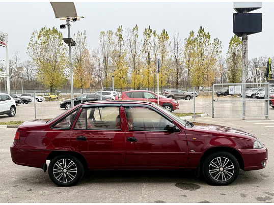 Daewoo Nexia, 2011 г., 68 109 км