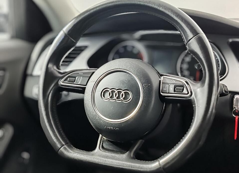 Audi A4, IV (B8) Рестайлинг 1.8 CVT (170 л.с.)