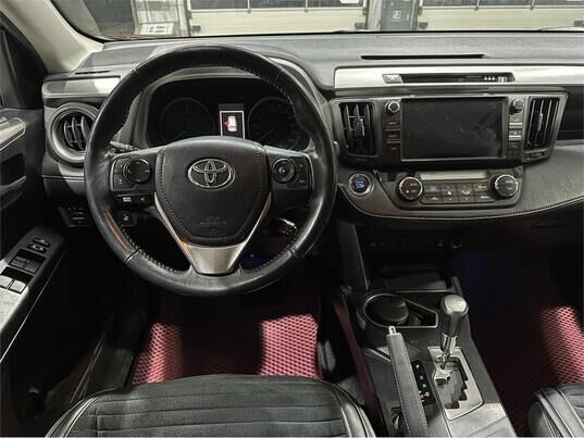 Toyota RAV4, 2018&nbsp;г., 44&nbsp;578&nbsp;км