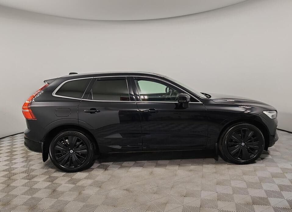 Volvo XC60, II Рестайлинг 2.0d AT (197 л.с.) 4WD