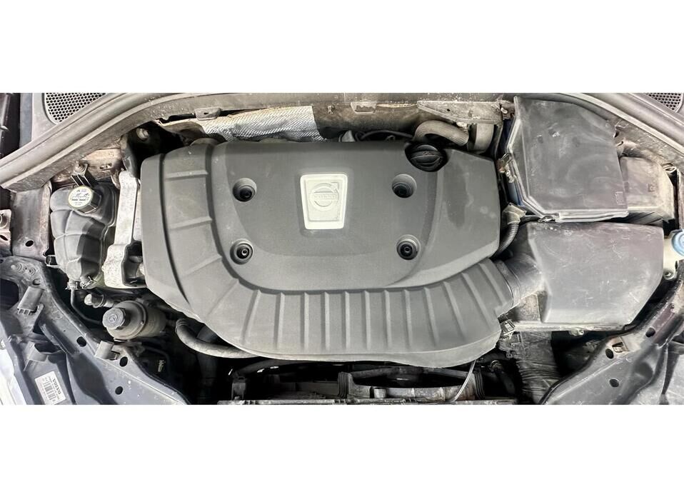 Volvo XC60, I Рестайлинг 2.4d AT (181 л.с.) 4WD