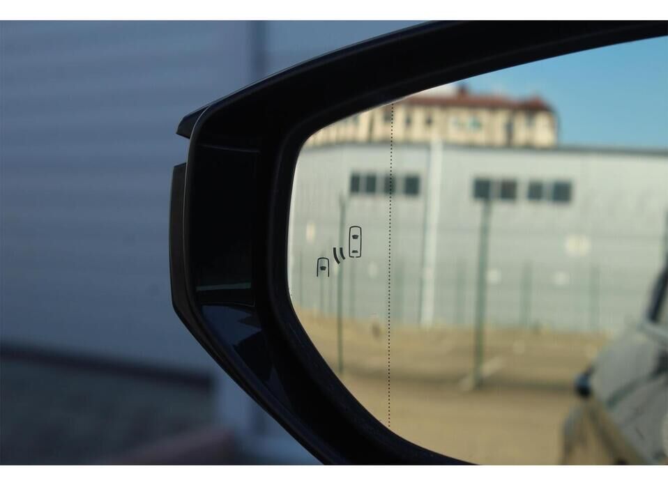 Lexus ES, VII 250 2.5 AT (200 л.с.)
