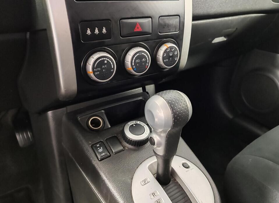 Nissan X-Trail, II Рестайлинг 2.0 CVT (141 л.с.) 4WD