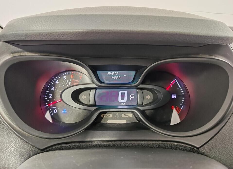 Renault Kaptur, I 1.6 CVT (114 л.с.)