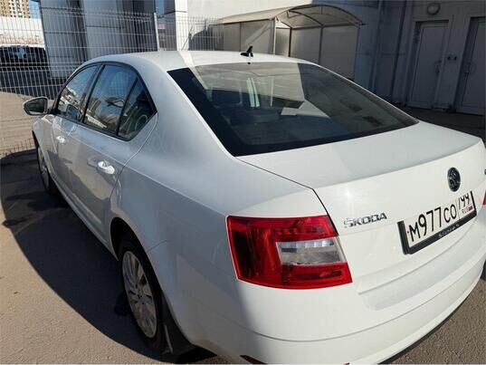 Skoda Octavia, 2020&nbsp;г., 122&nbsp;103&nbsp;км